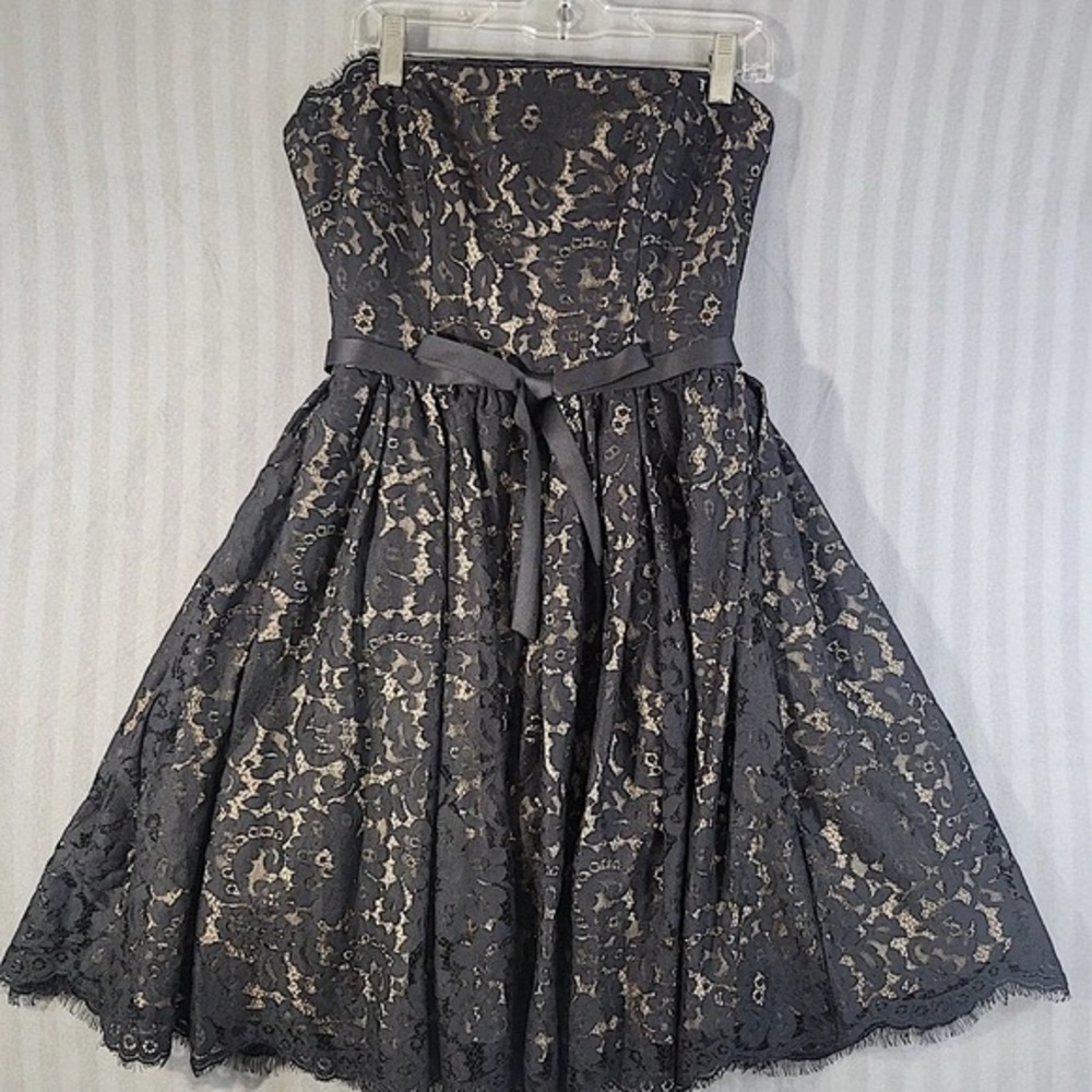 Neiman Marcus Black Dress Sz 10 Pre-owned In Great Shape